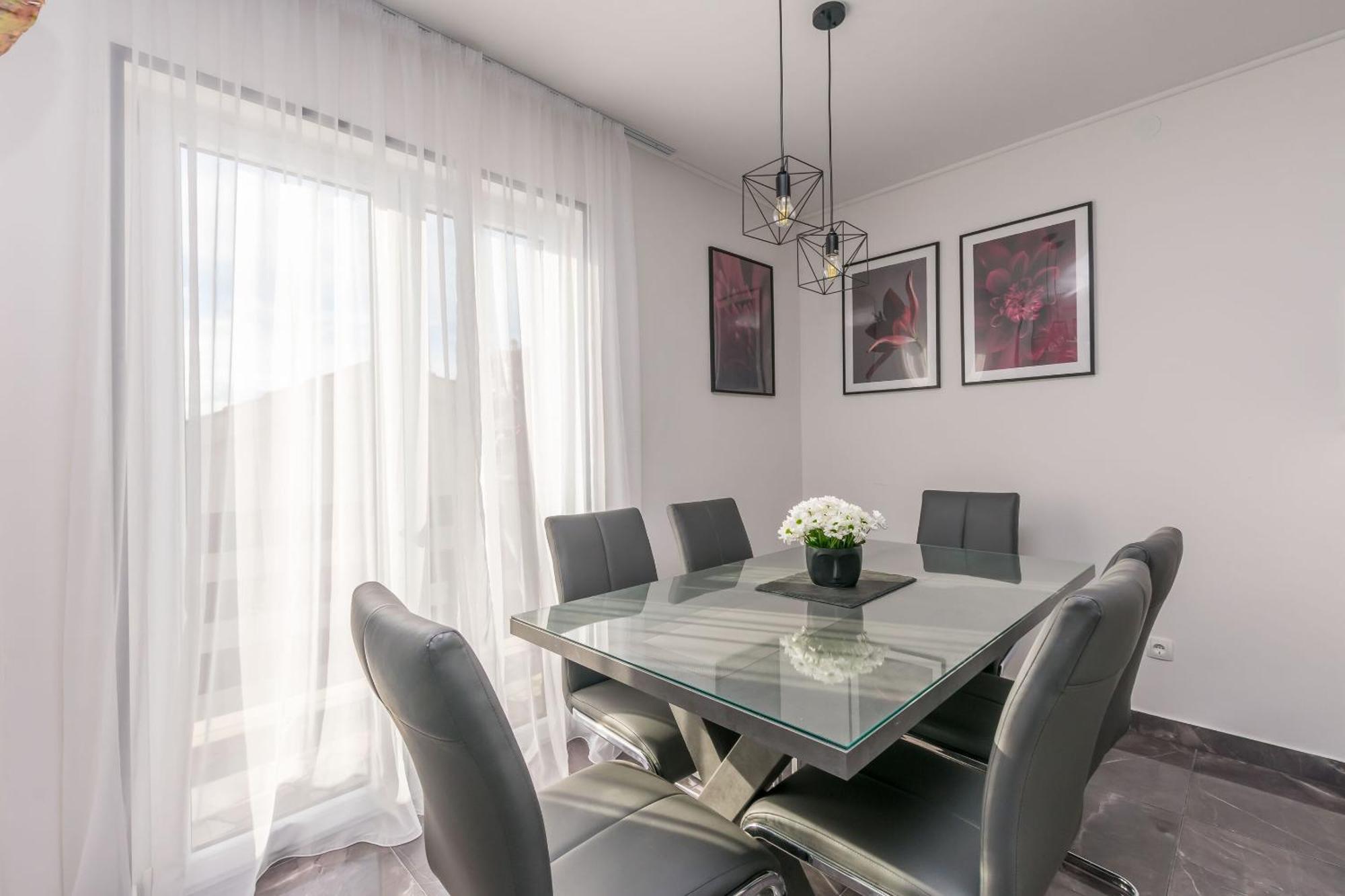 Apartments Mladen Дуче Экстерьер фото