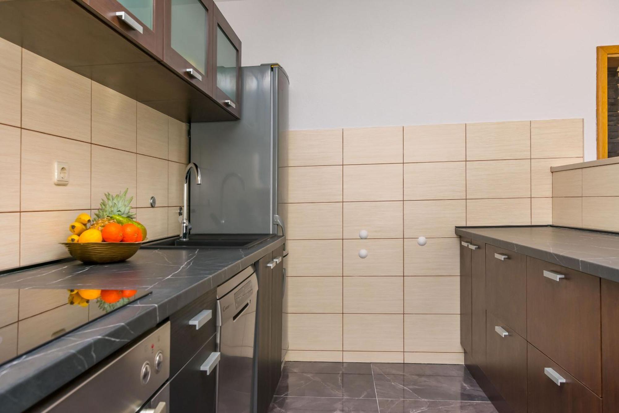 Apartments Mladen Дуче Экстерьер фото
