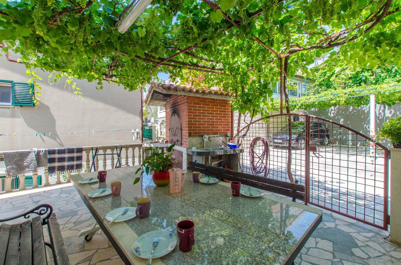Apartments Mladen Дуче Экстерьер фото