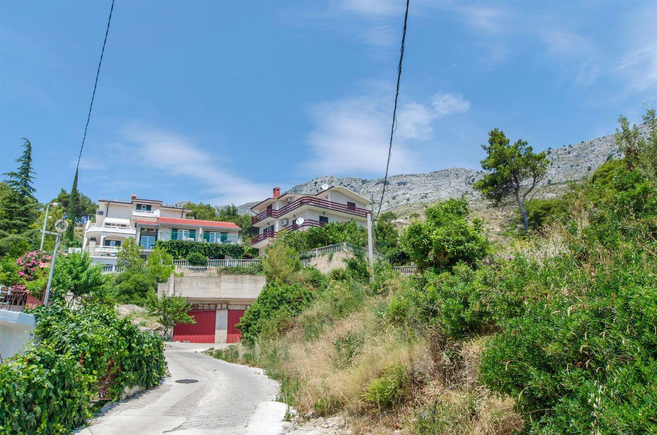 Apartments Mladen Дуче Экстерьер фото
